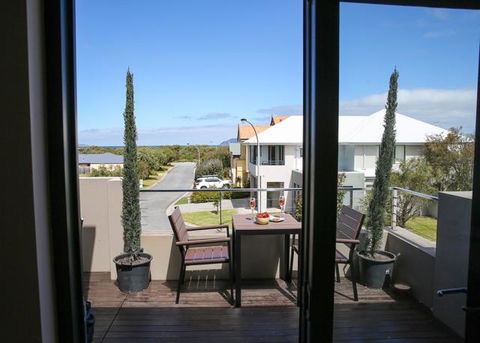 The Beach House At Bayside - Nambucca Heads Accommodation 1