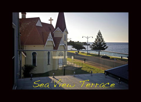 Penguin Beachfront Apartments - Nambucca Heads Accommodation 7