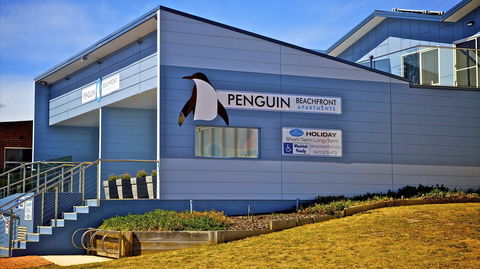 Penguin Beachfront Apartments - Nambucca Heads Accommodation 22
