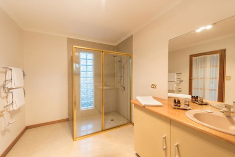 Parnella Kettering - Nambucca Heads Accommodation 8