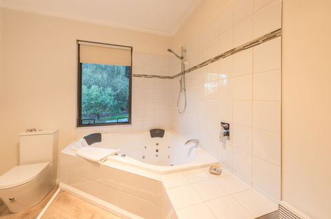Parnella Kettering - Nambucca Heads Accommodation 16