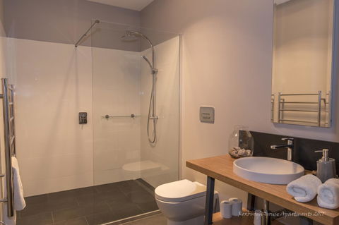 Roxburgh House Apartments - Nambucca Heads Accommodation 1