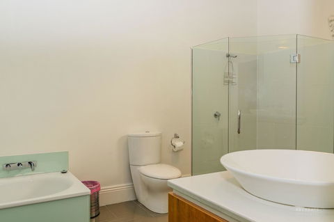 Roxburgh House Apartments - Nambucca Heads Accommodation 4