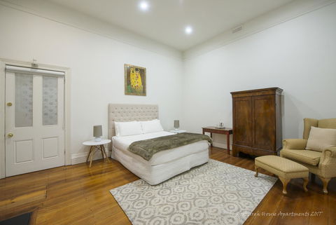 Roxburgh House Apartments - Nambucca Heads Accommodation 8