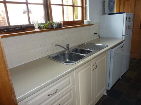 Eliza Cottage - Nambucca Heads Accommodation 7
