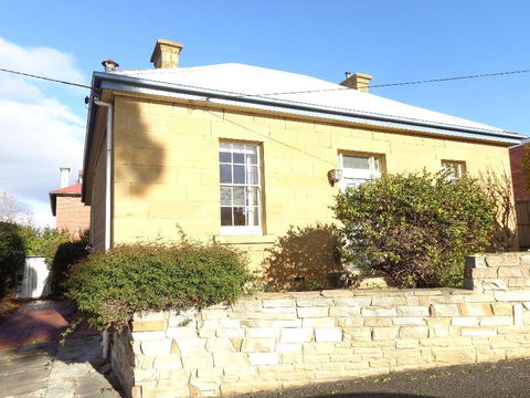 Eliza Cottage - Nambucca Heads Accommodation 29