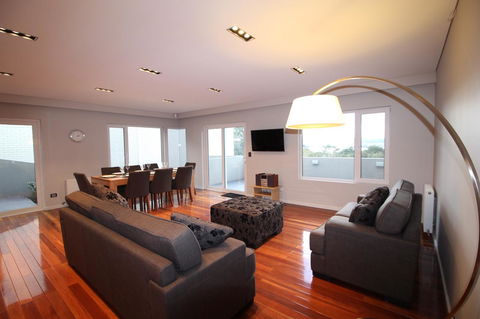 Sunny 3 Bedroom Apartment In Sandy Bay - Nambucca Heads Accommodation 6