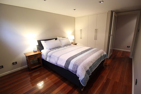 Sunny 3 Bedroom Apartment In Sandy Bay - Nambucca Heads Accommodation 2