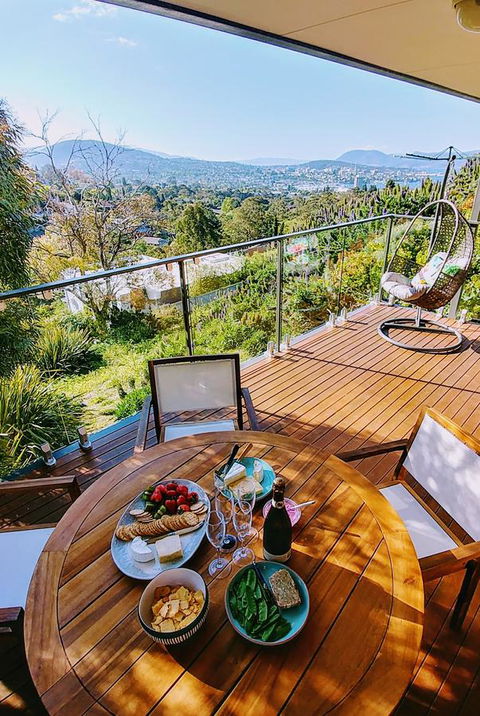 The View 2 Bed Unit With Stunning Hobart Outlook - Nambucca Heads Accommodation 21