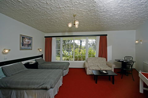 The Fox And Hounds Historic Hotel - Nambucca Heads Accommodation 30