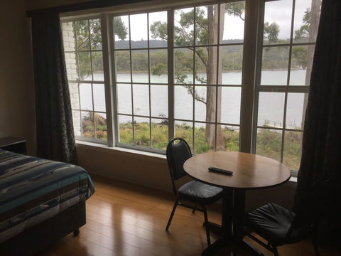 The Fox And Hounds Historic Hotel - Nambucca Heads Accommodation 5