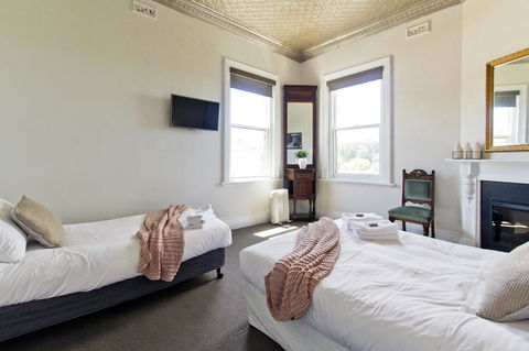 Deloraine Hotel - Nambucca Heads Accommodation 21