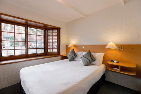 Bay Hotel Apartments - Nambucca Heads Accommodation 1