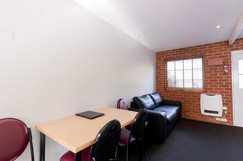 Bay Hotel Apartments - Nambucca Heads Accommodation 9