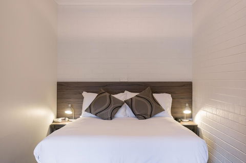 Bay Hotel Apartments - Nambucca Heads Accommodation 25
