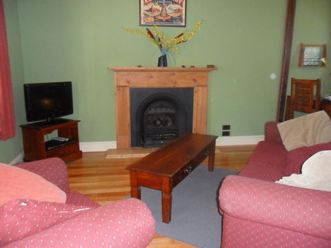 Tramway Cottage - Nambucca Heads Accommodation 5