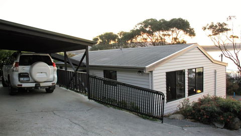 KINGFISHER COTTAGE Beachfront At The Binalong Bay - Nambucca Heads Accommodation 21