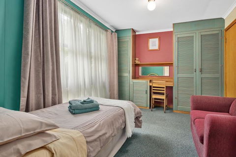 Green Views - Nambucca Heads Accommodation 1