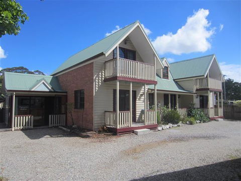 Kitty\'s Cottages - Managed By BIG4 Strahan Holiday Retreat - Nambucca Heads Accommodation 4