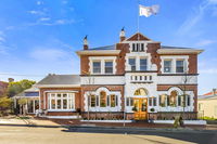 Book Cygnet Accommodation Vacations Nambucca Heads Accommodation Nambucca Heads Accommodation