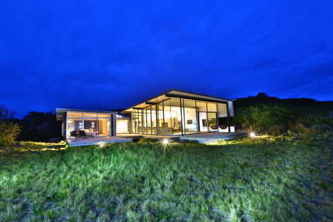 Cloudy Bay Beach House - Nambucca Heads Accommodation 42