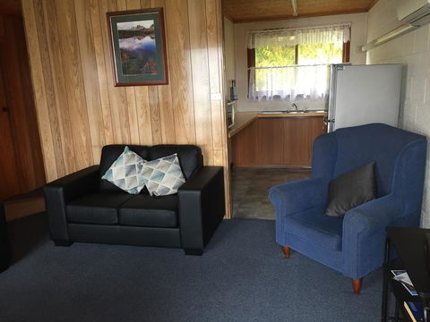 Regatta Point Tavern & Holiday Villas - Nambucca Heads Accommodation 12