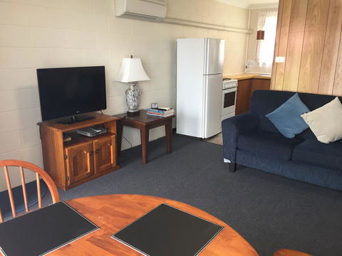 Regatta Point Tavern & Holiday Villas - Nambucca Heads Accommodation 5