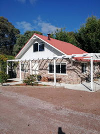 Hilltop Cottages