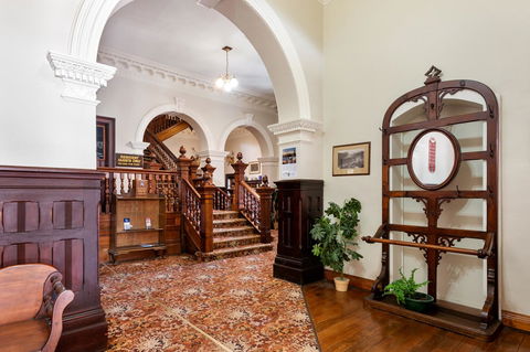 Empire Hotel Queenstown - Nambucca Heads Accommodation 19