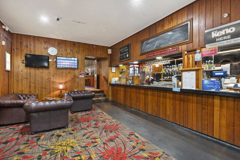 Empire Hotel Queenstown - Nambucca Heads Accommodation 14