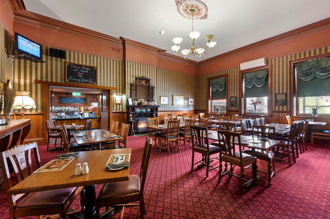 Empire Hotel Queenstown - Nambucca Heads Accommodation 16