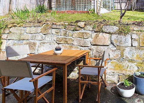 WEST NEST | Classic 3BR Hobart Terrace BEST Location, View, Close To City - Nambucca Heads Accommodation 21