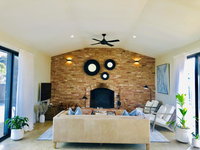 EMBRACING EVANDALE - Hosted by L'Abode Accommodation