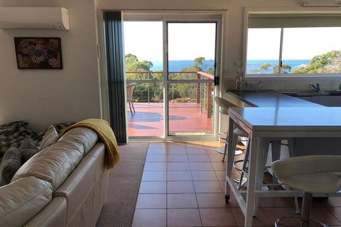 BAY OF FIRES SEACHANGE Ocean Frontage - Nambucca Heads Accommodation 2