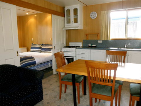Strahan Beach Tourist Park - Nambucca Heads Accommodation 4