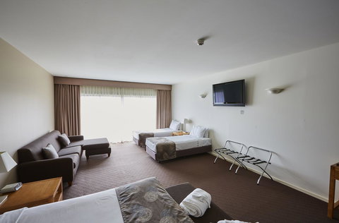 Mornington Hotel - Nambucca Heads Accommodation 22