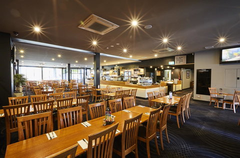 Mornington Hotel - Nambucca Heads Accommodation 9