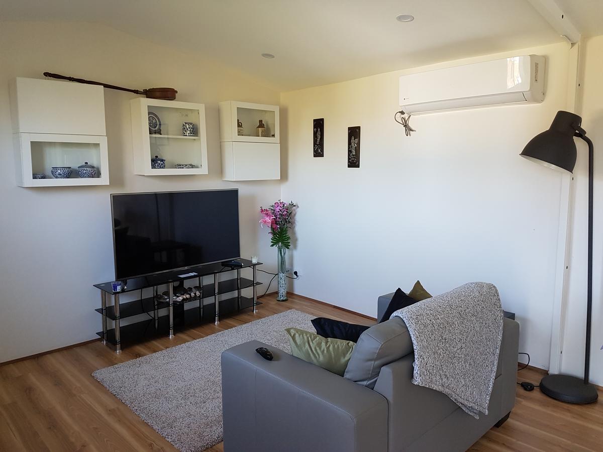 Cherokee VIC Nambucca Heads Accommodation
