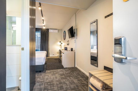 Nightcap At Keysborough Hotel - Nambucca Heads Accommodation 1