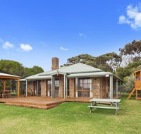 Apollo Bay Cottages - Nambucca Heads Accommodation