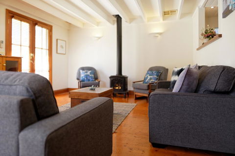 54 On Bank - Nambucca Heads Accommodation 4