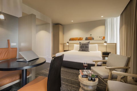 Brady Hotels Central Melbourne - Nambucca Heads Accommodation 3