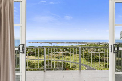 Deep Blue Hotel & Hot Springs - Nambucca Heads Accommodation 23