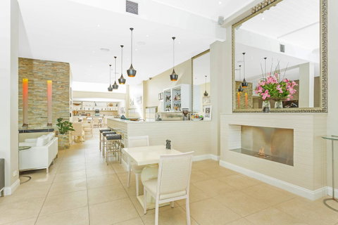 Deep Blue Hotel & Hot Springs - Nambucca Heads Accommodation 22