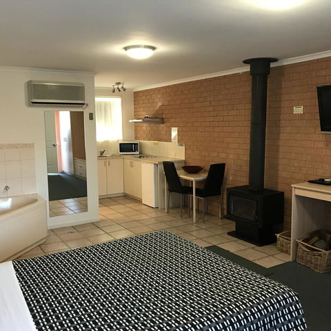 Beachcomber Motel & Apartments - Nambucca Heads Accommodation 6