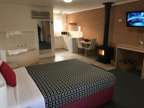 Beachcomber Motel & Apartments - Nambucca Heads Accommodation 2