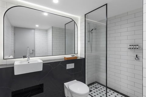 The Savoy Hotel On Little Collins Melbourne - Nambucca Heads Accommodation 17