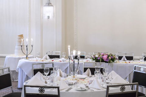 The Savoy Hotel On Little Collins Melbourne - Nambucca Heads Accommodation 23