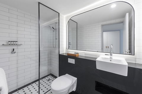 The Savoy Hotel On Little Collins Melbourne - Nambucca Heads Accommodation 14