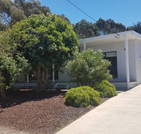 Island Escape - Nambucca Heads Accommodation